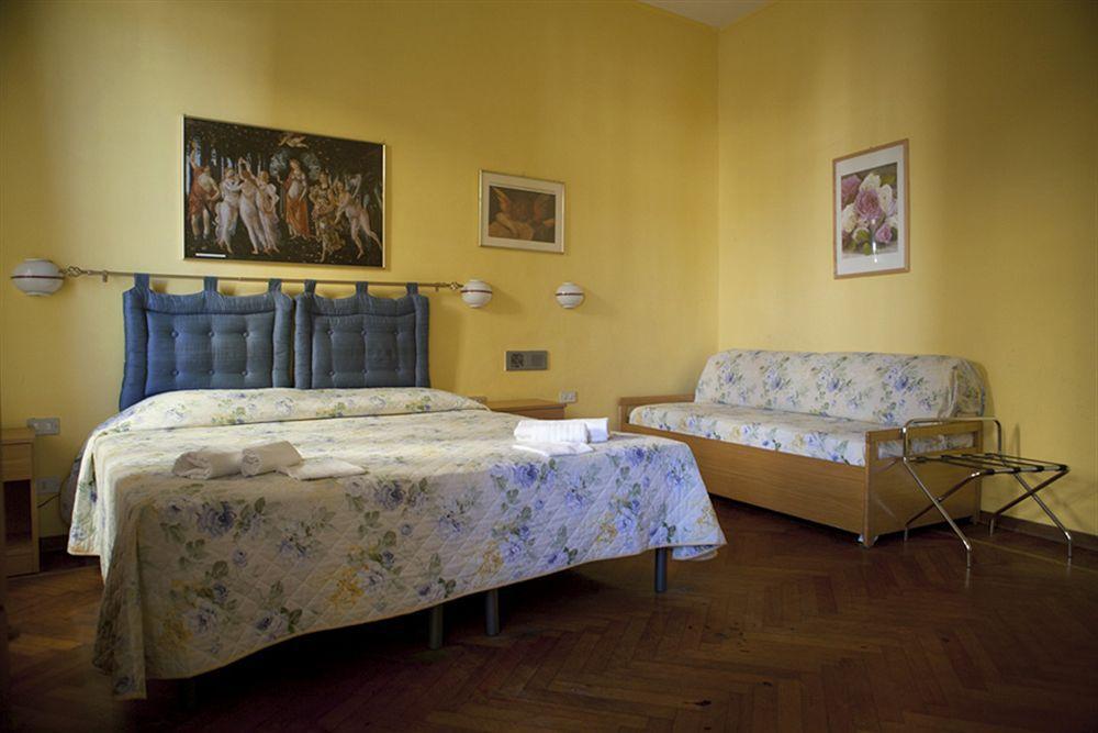 פירנצה Hotel Lombardia מראה חיצוני תמונה